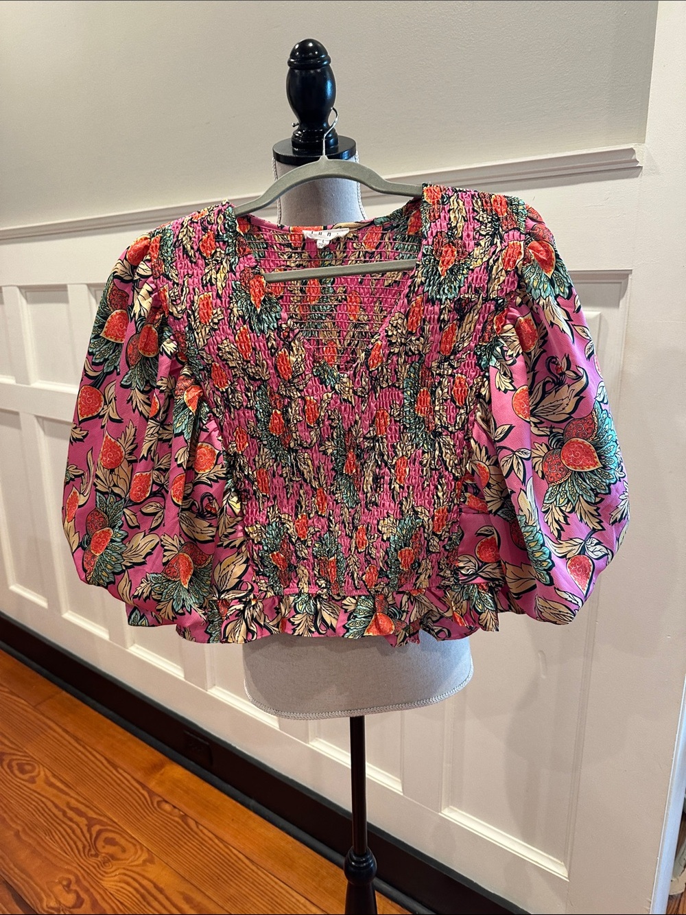THML Pink Floral Smocked Puff-Sleeve Blouse